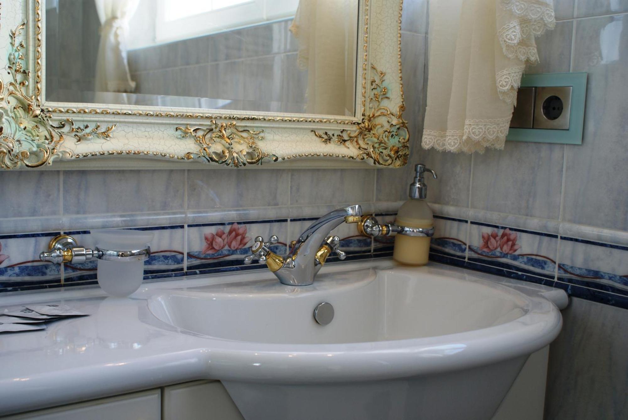B&B Das Land-Palais - Private Mountain Hideaway Сельва-дей-Моліні Номер фото